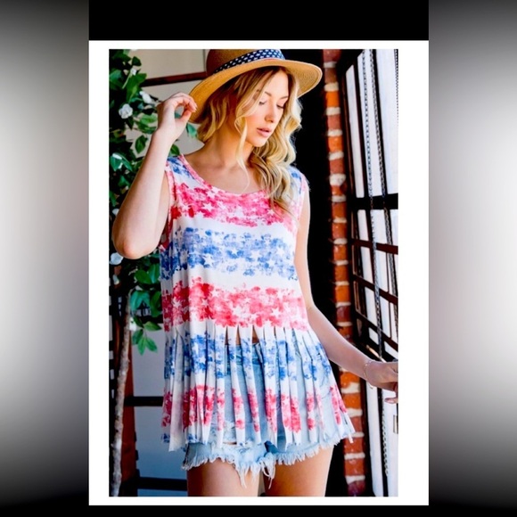 A Girl Thing Hopely Red, White white and Blue top. Sleeveless fringe on bottom - Picture 4 of 9